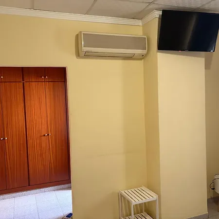 Jendri Hotel Almazora